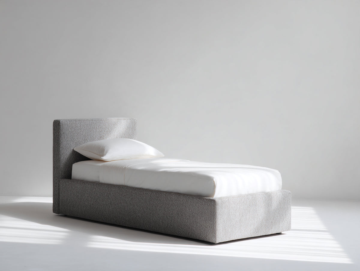 Einzelbett gepolstert ca. 210 x 105 x 110 cm - Hellgrau - Modernes Polsterdesign mit hohem Kopfteil